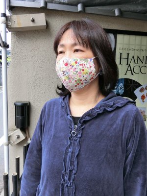 画像13: 着るマスク!気分上げて!お洒落な布マスク!洗って使える! きんとと家オリジナル!