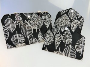 画像8: マスクぽーち　撥水加工生地　軽い　至れり尽くせり　マスク生活を楽しもう　簡単に消毒できる！