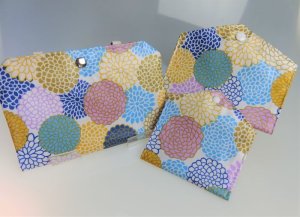 画像8: マスクぽーち　撥水加工生地　軽い　至れり尽くせり　マスク生活を楽しもう　簡単に消毒できる！