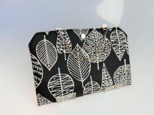 画像6: マスクぽーち　撥水加工生地　軽い　至れり尽くせり　マスク生活を楽しもう　簡単に消毒できる！